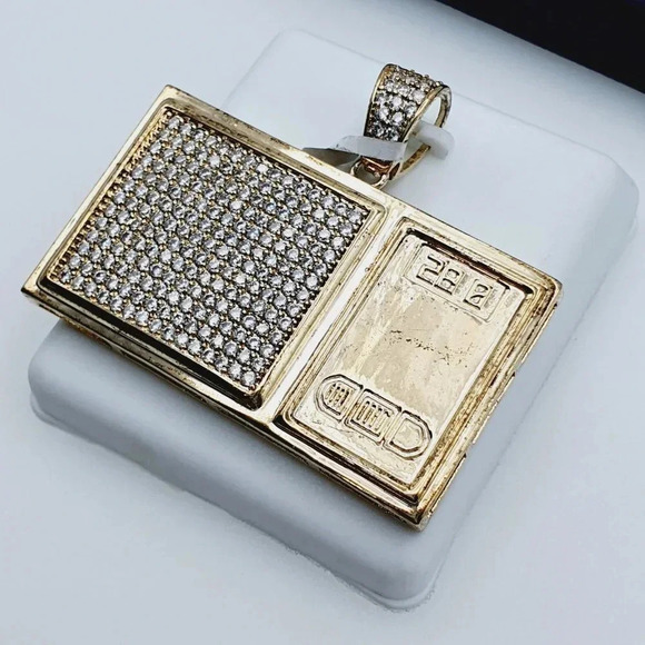 - "14K Gold Plated Cubic Zircon Pendant, EVBRS655 - Picture 3 of 11